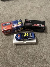 Jeff Gordon #24 DuPont / Pepsi / Daytona 2002 Monte Carlo Club Car Bank chrome