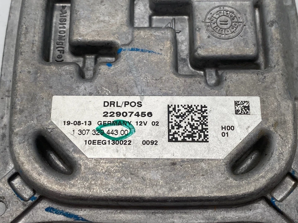 Cadillac CTS Chevy Camaro 2016-2019 faro módulo DRL lastre OEM 22907456 Foto 4 de 4