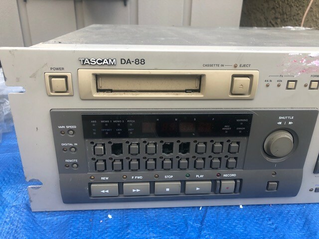 TASCAM DA88 Modular Digital Tape Recorder 8 Track Sync for sale online ...