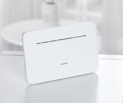 HUAWEI B535 B535-235a Router 4G+ LTE 300Mbps CAT7+ SMA UNLOCKED Sim slot