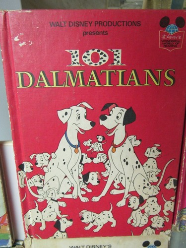 (6) Vtg. Disney Wonderful World of Reading, Dumbo, Robin Hood, Snow White +Books - Picture 3 of 12