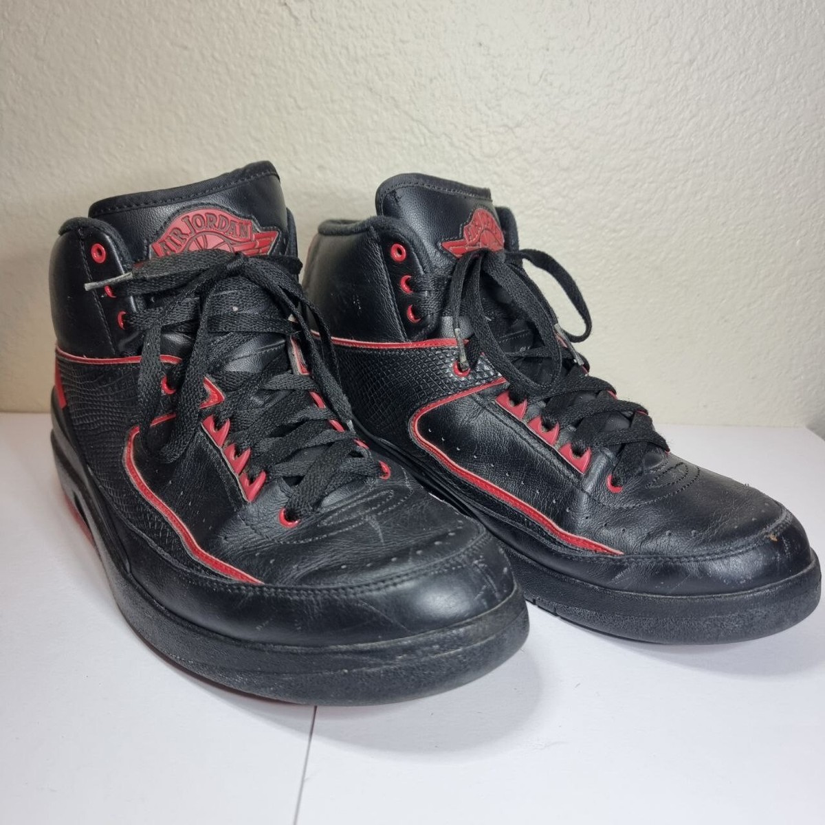 Nike Air Jordan 2 Retro “Alternate 87”/ Black Red/ bred Nike Air Jordan 2 Retro “Alternate 87”/ Black Red/ bred