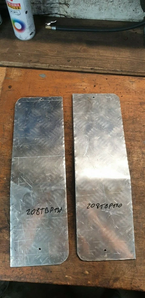 Aufsitzmäher Rasentraktor Verkleidung Tritt Bleche Riffelblech Weedeater Partner - Bild 2 von 3