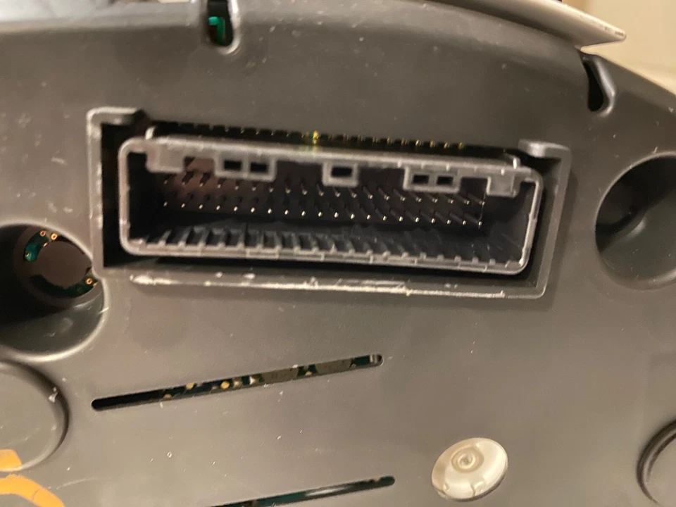 2012-2014 Hyundai Veloster Speedometer Instrument 71K Miles Cluster 94011-2V331 - Imagem 2 de 4