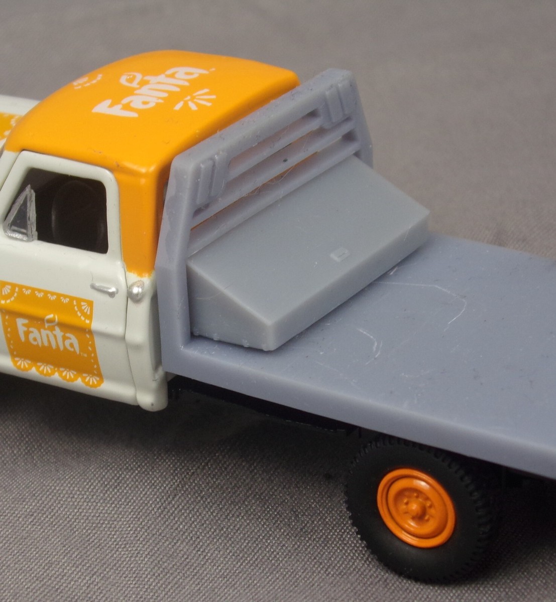 Vintage Tonka Pick-Up Lkw Blechspielzeug Made In USA Gelb Orange Laster