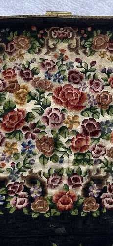Vintage Floral Petit Point Purse with Gold Metal Hardware Pre Owned - Picture 11 of 11