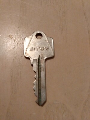 Vintage Arrow Lock Corp. Metal Key #G72145 Automobile Transportation Hardware