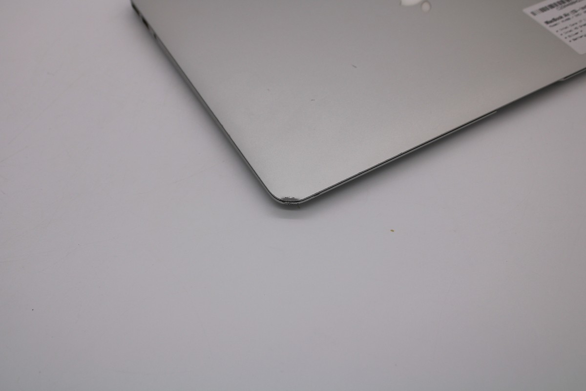 Apple MacBook Air 13 2014 MF068LL/A * i7 * 1.7GHz 8GB 128GB Apple MacBook Air 13 2014 MF068LL/A * i7 * 1.7GHz 8GB 128GB