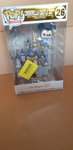 Funko Pop Town Cinderella Castle & Mickey Mouse 26 Disney World 50th Anniversary