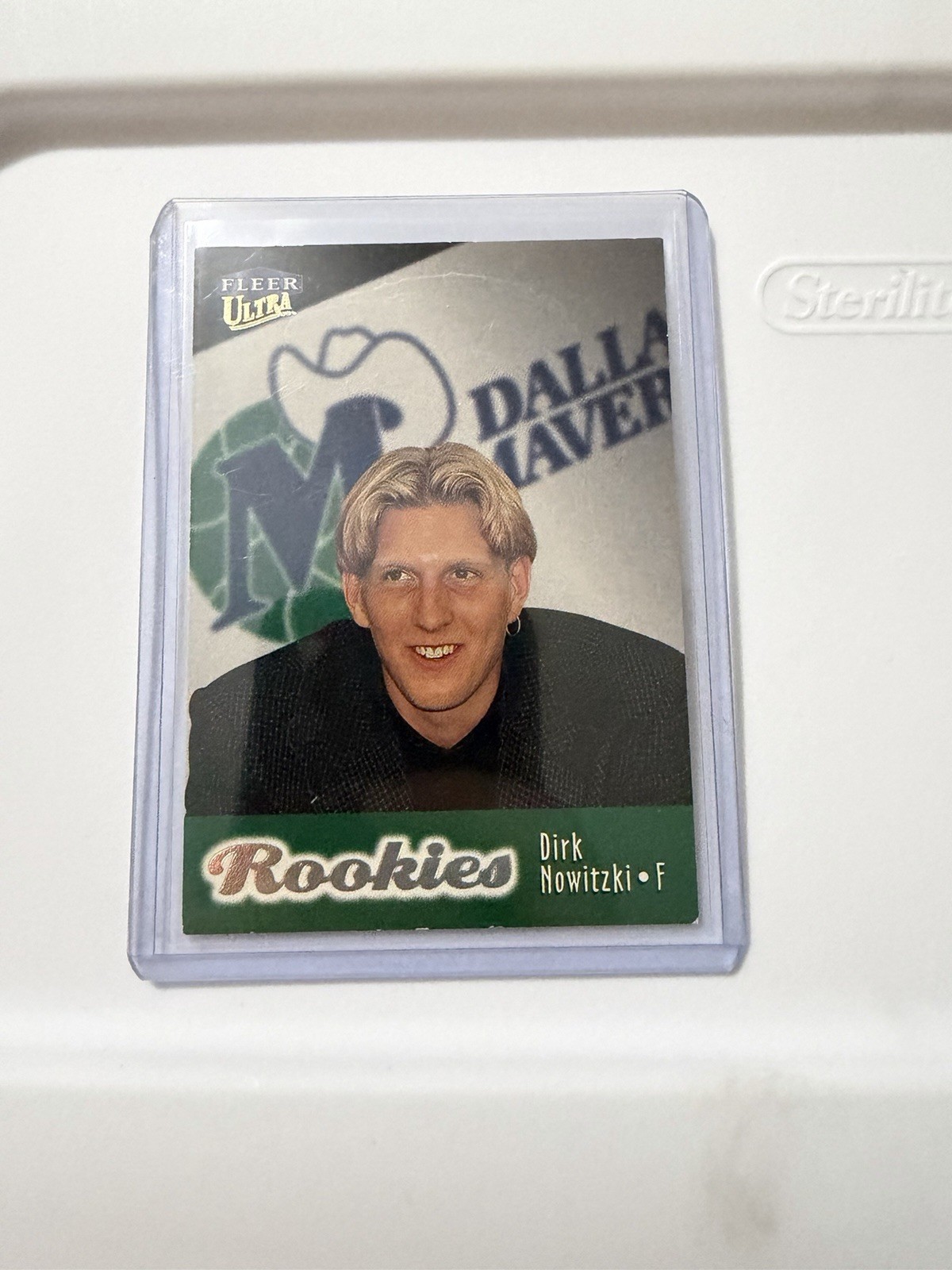 1998-99 Fleer Ultra - Rookies Dirk Nowitzki #118 (RC)
