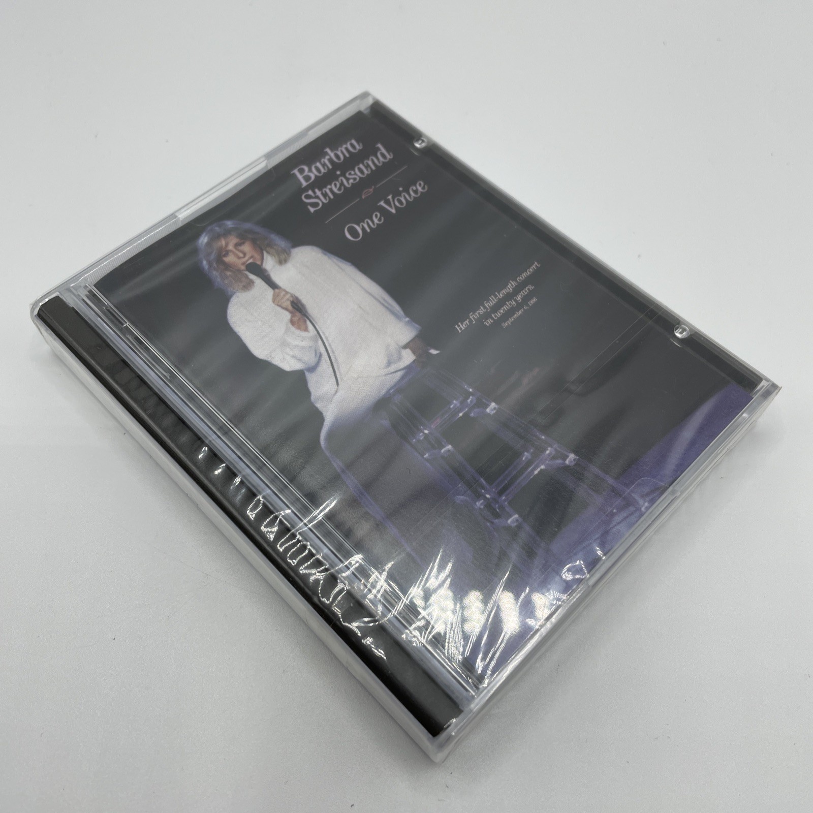 New/Sealed! Barbra Streisand - One Voice MiniDisc MD Album 1993