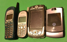 LOTTO CELLULARI  MOTOROLA - TALKABOUT , T 191 , V3i , A 1000  -  NON FUNZIONANTI