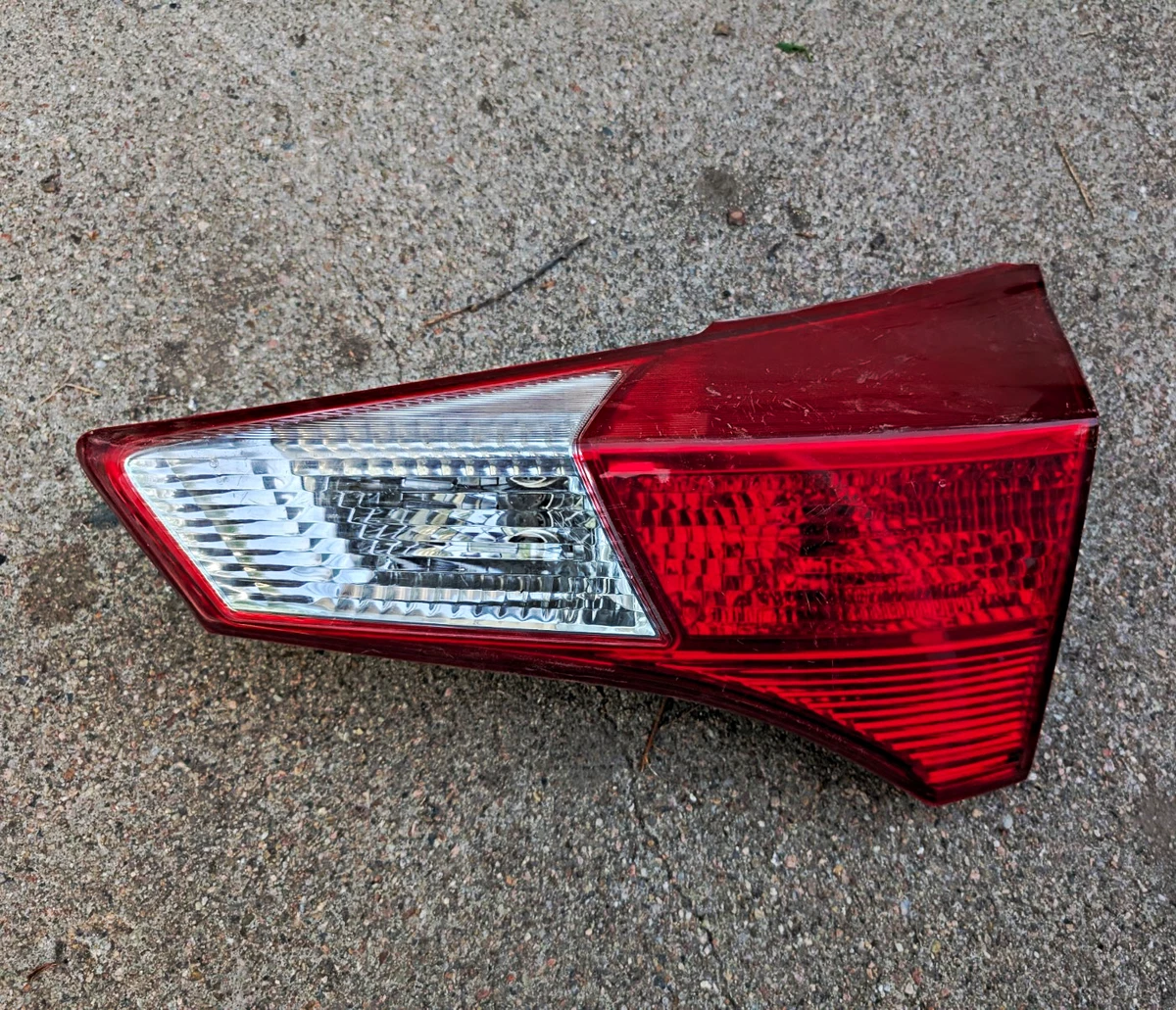 トヨタ ラブ4純正 テールランプ 右 Genuine OEM Right Tail Lights for Toyota RAV4 for sale | eBay