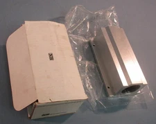 NB TWA-20WUU Ball Bushing Block Linear Motion 1-1/4" IN Dia 7-1/2" Length