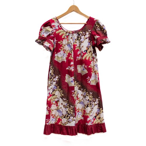 Vtg Good Times Hawaiian Muumuu Dress Size M Red Floral Puff Sleeve Cotton USA