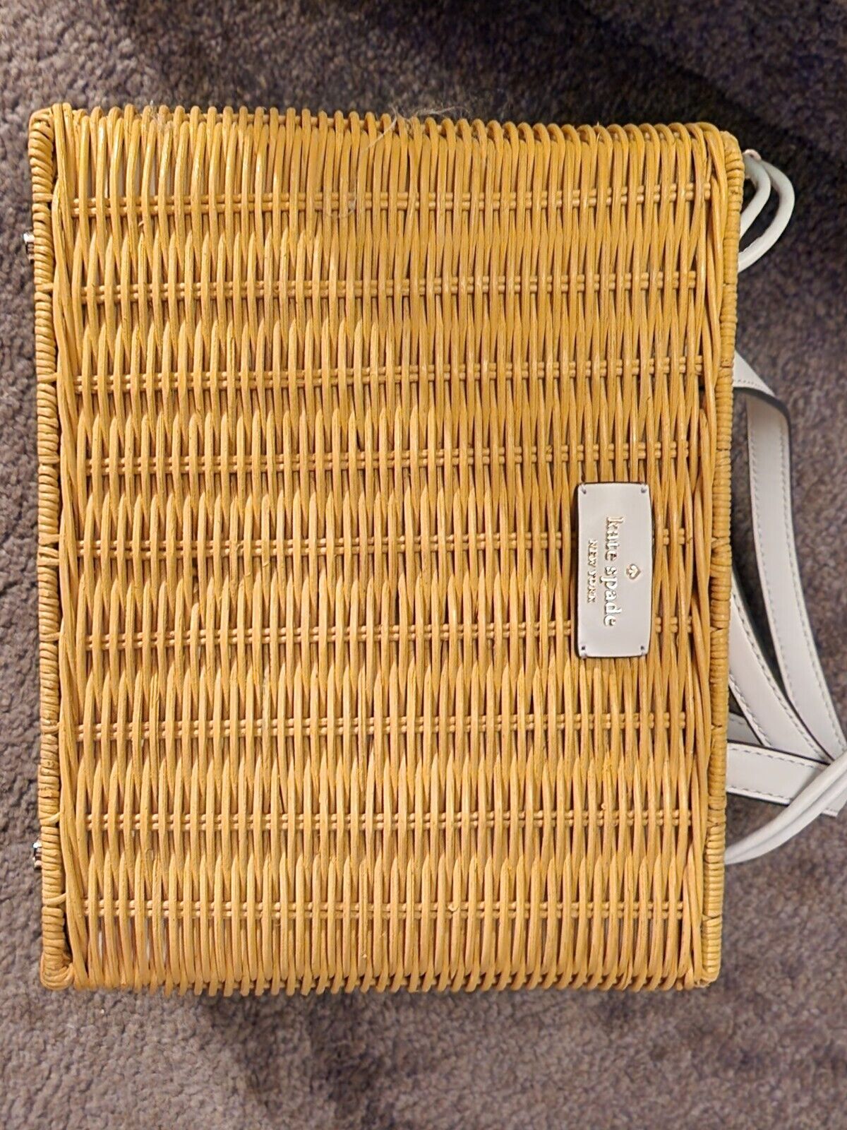 Picture 2 of 11