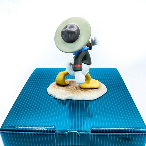 WDCC Donald Duck Membership Kit Happy Camper Complete MIB from "Good Scouts" - Picture 3 of 11