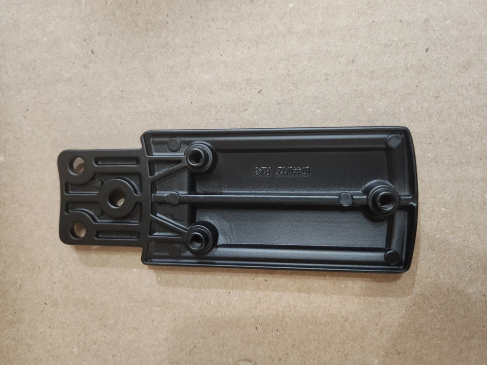 СМЕННЫЙ РЫЧАГ/КРОНШТЕЙН ПОТОЛОЧНОГО ВЕНТИЛЯТОРА HARBOR BREEZE 07440 R1-2 черный - Изображение 3 из 3