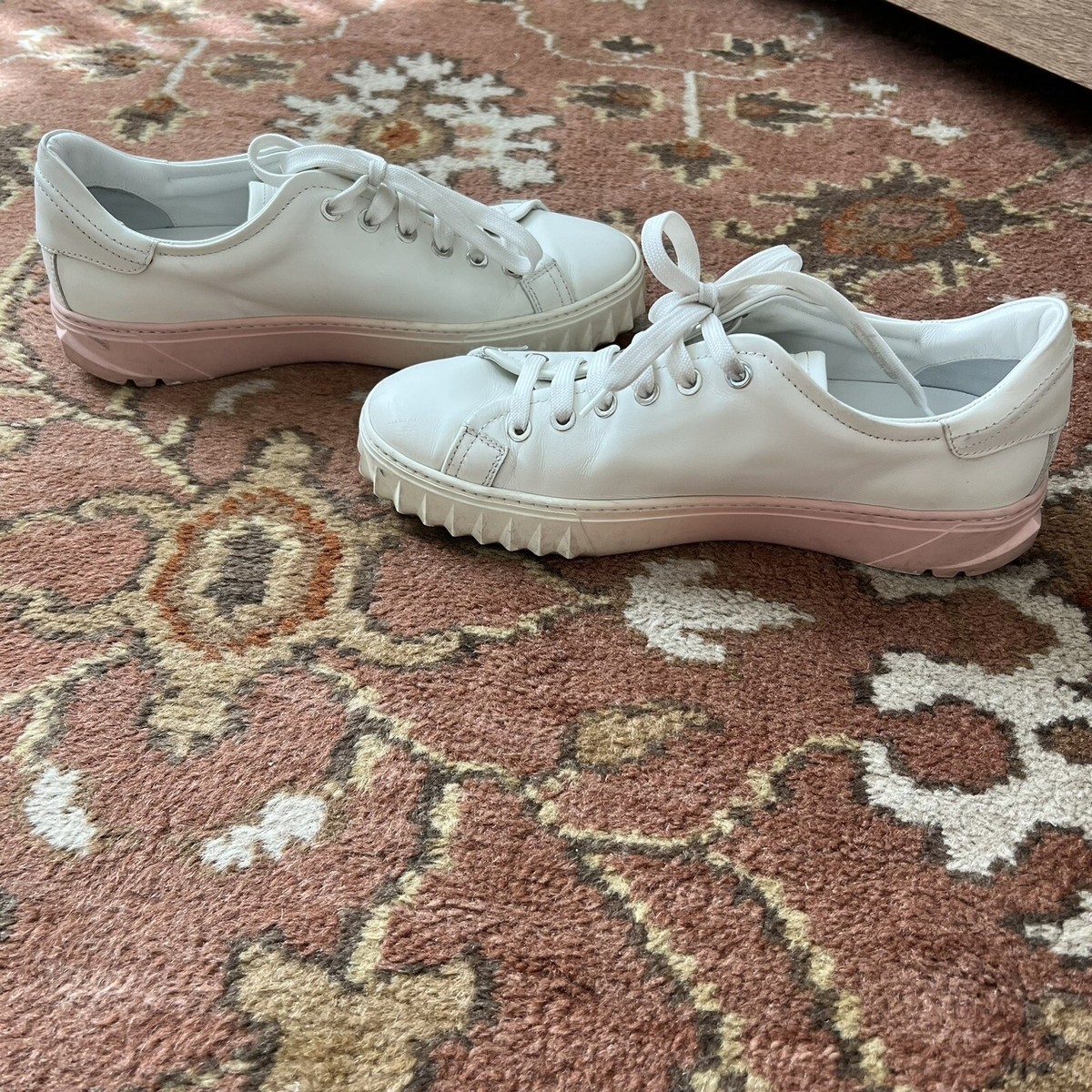 Salvatore Ferragamo Women White/Pink Cube Leather Sneakers