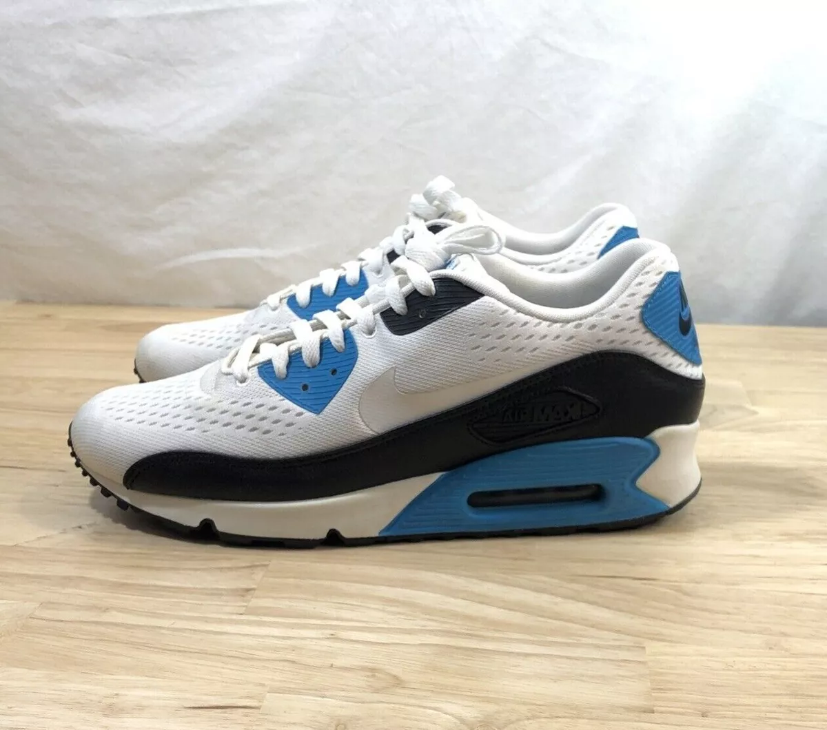 NIKE Air Max 90 EM Mens Sneakers Shoes White Black Blue Size 12 EUC  554719-114