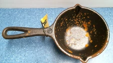 Lodge Cast Iron Melting Pot  **RUSTED**   (LMP3)  FS