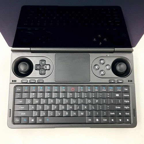 GPD WIN Mini 2023 Ryzen 7 7840U RAM 32GB SSD 2TB - Afbeelding 2 van 3
