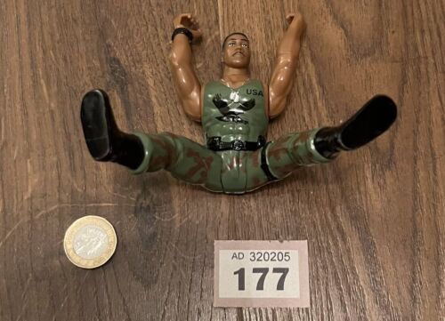 Independence Day ID4 Captain Steven Hiller Action Figure Trendmasters 1996 - Picture 19 of 20