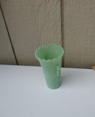 Vintage Jadeite Anchor Hocking Fire King Art Deco Flower Vase