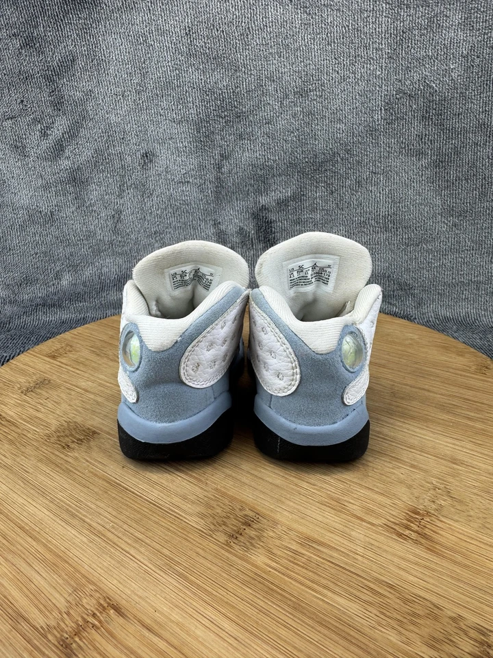 Nike Air Jordan 13 Zapatos Retro Niño Pequeño Talla 5C Blanco Amarillo Azul DJ3004-170 Foto 4 de 4