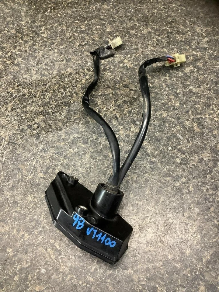 98 Honda Shadow 1100 VT1100 Fuse Junction Box 21H - Image 2 of 2