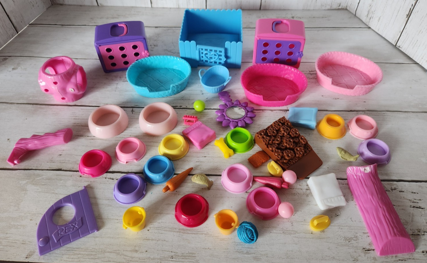 Bowls Carriers Beds Toys Food Doll Size Lot