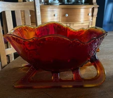 VTG Mosser Ruby Amberina Christmas Sleigh Candy Dish Centerpiece 9” Glows