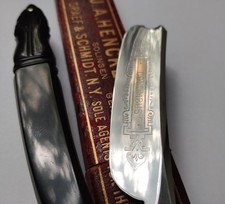 Ready to Shave -A. Henckels  Solingen ,,Columbus''