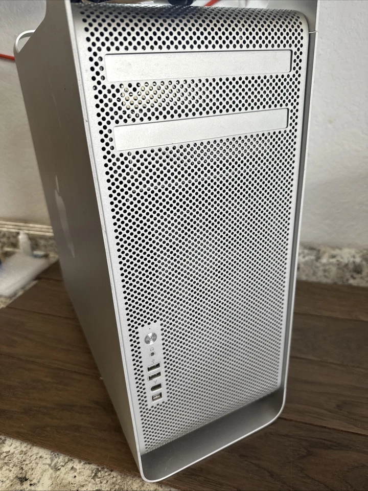 Apple Mac Pro A1186 Intel Xeon 5130 2gb Ram 250 Gb HD Desktop Computer Works! - Image 3 of 4