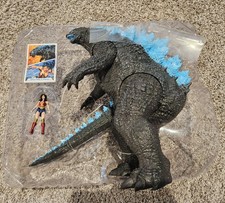 McFarlane DC Multiverse Godzilla & 3  Wonder Woman w Trading Card  NEW