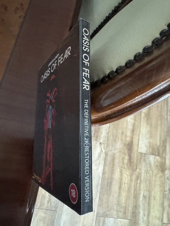 Oasis of Fear (Dirty Pictures)[1971] Limited Edition Blu Ray All Regions - Image 4 of 4