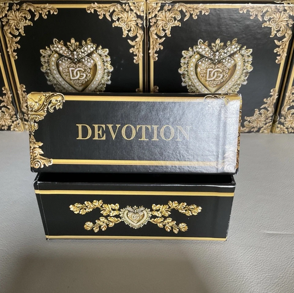 Dolce and Gabbana - Heart Devotion Black and Gold Decorative Gift Box - Image 2 of 4