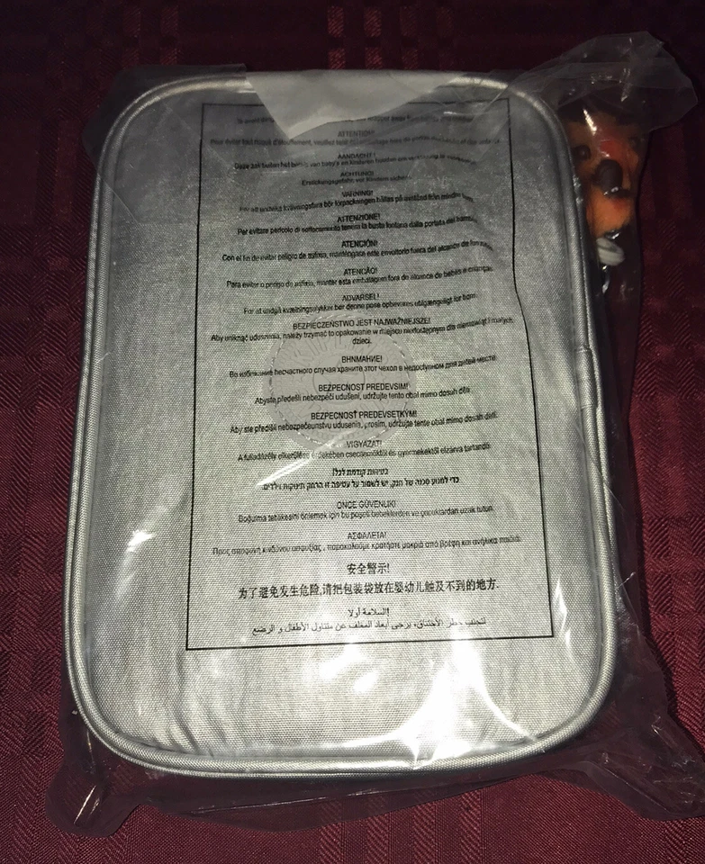 Kipling Disney's Frozen II 100 Canetas Estojo Lápis Fosco Olaf NOVO EM PERFEITO ESTADO - Imagem 2 de 4