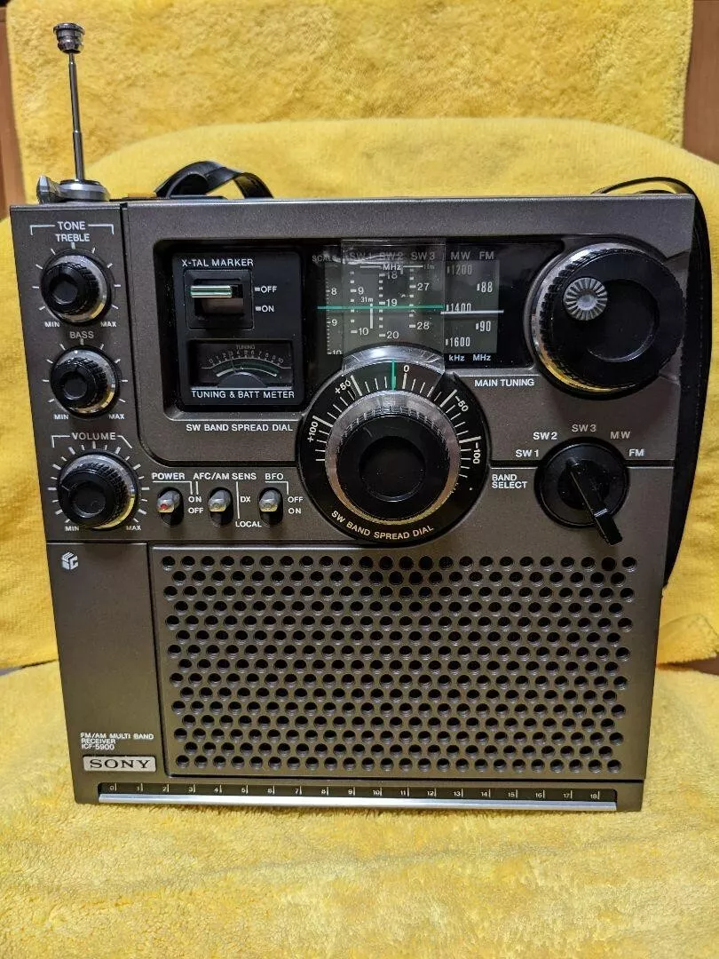 Sony ICF-5900 FM/AM Multi Band Short Wave Radio Receiver
