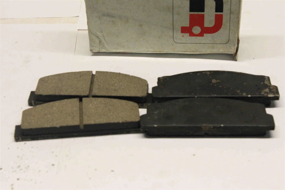 Brake Pads for FIAT 124 Sedan & Wagon 1966-1969 & 850 Coupe Spider 1968-1973 - Image 3 of 4