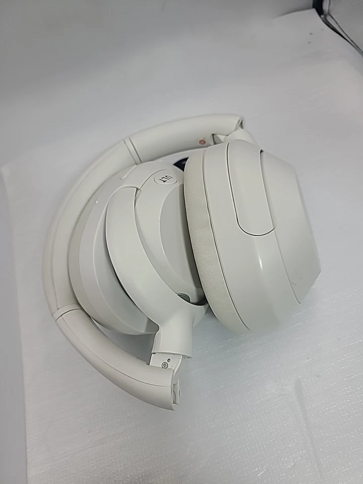 Auriculares Bluetooth inalámbricos con cancelación de ruido originales Sony ULT WEAR 900N - blancos Foto 4 de 4