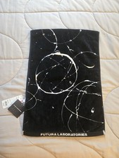 Futura Laboratories x Uniqlo Graffiti Art Towel Nike Jordan Futura 2000 Nike SB