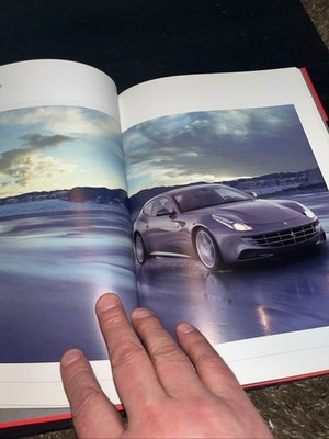 2011 LA FERRARI YEARBOOK ANNUAL BOOK BROCHURE MODEL RANGE 458