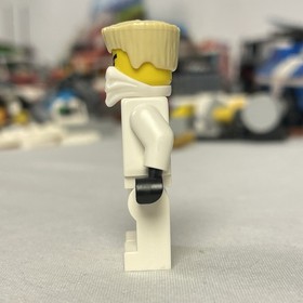 LEGO Ninjago Minifigure &mdash; Zane Techno Robe (NJO099) &mdash; Rebooted 70726 &mdash; Loose