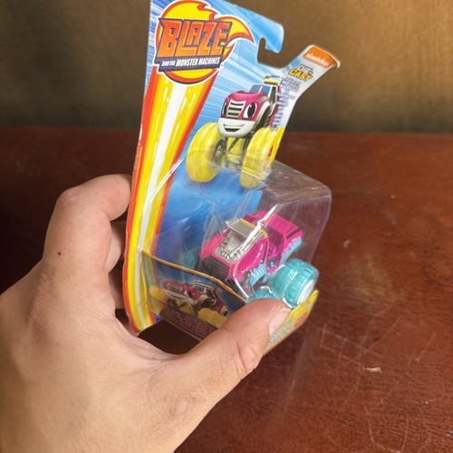 Blaze And The Monster Machines Water Rider Watts Rare Sealed Nib - 第 4/5 張圖片