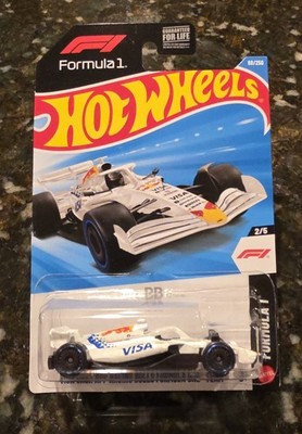  2026 Hot Wheels Visa Cash App Racing Bulls Formula 1 F1 Team Case D NEW White