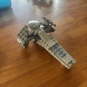 Lego Star Wars mini Sith infiltrator 4493 (Incomplete, 2 Pieces Missing)