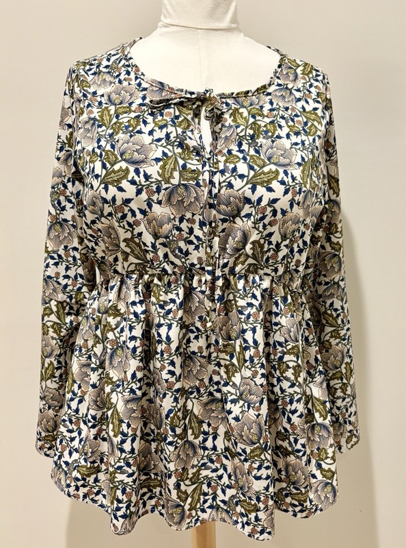 Signature Studio Floral Womens Peasant Boho Top Blouse Size XL Front Tie L/S