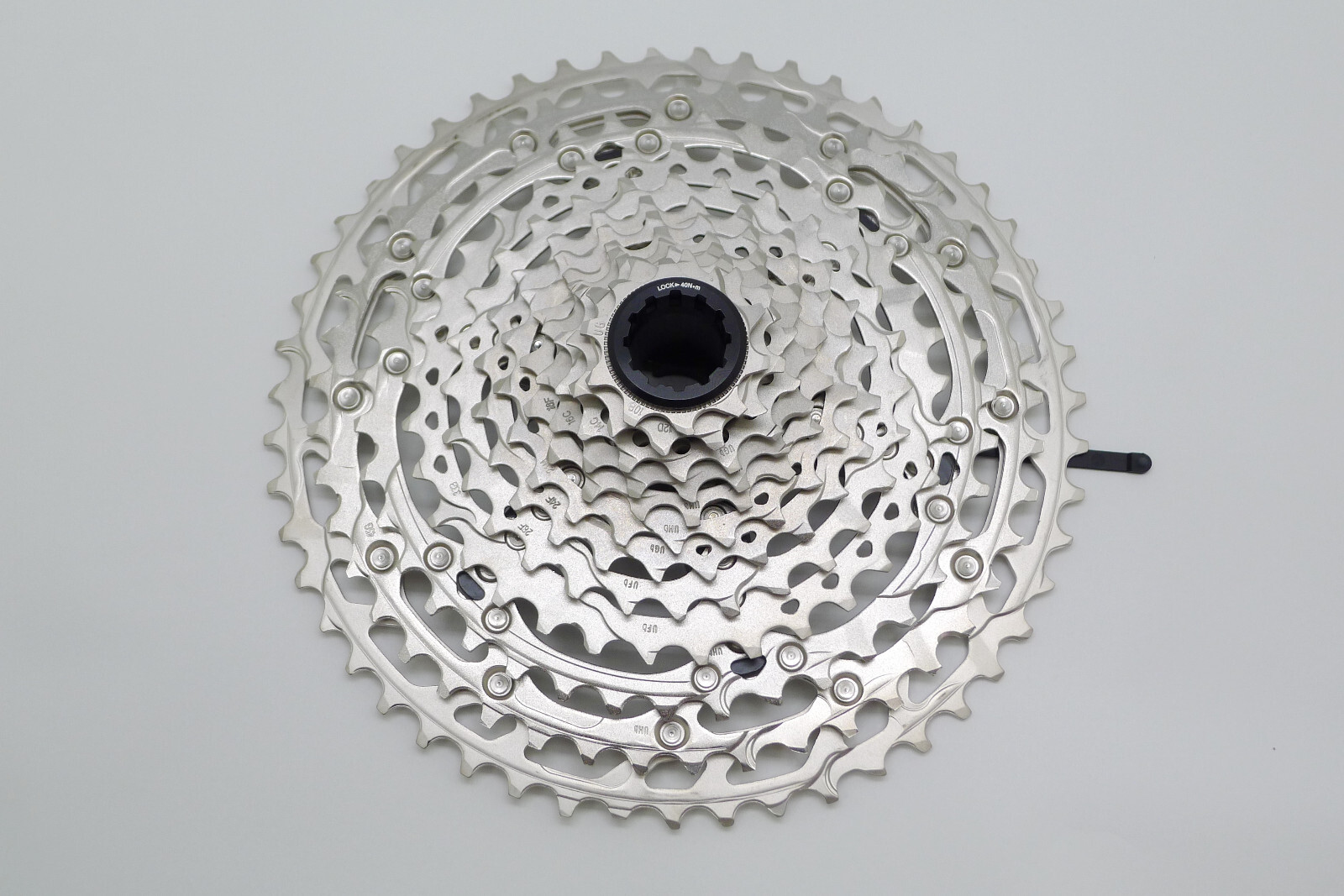 12-скоростная микро-шлицевая кассета Shimano Deore CS-M6100 10-51T 14290₽