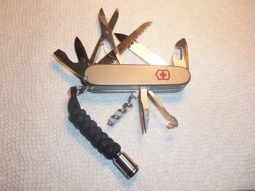 SWISS ARMY KNIFE HUNTSMAN * TITANIUM SCALES & LANYARD * $35 IN EXTRAS * WAS $295 - Picture 6 of 24